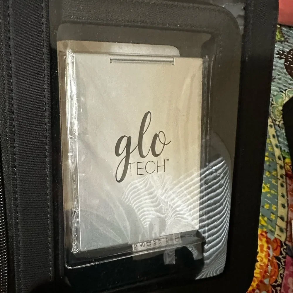 Glo Tech 3-Piece Cosmetic Bag Duo & Compact Mirror – Brand New
